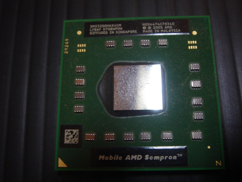 AMD Mobile Sempron 3200+ – SMS3200HAX4CM