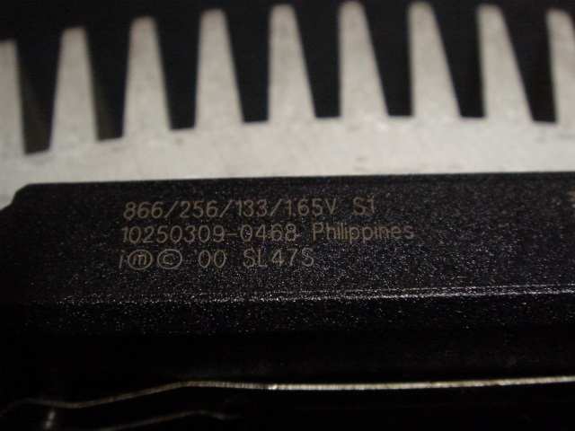 Intel Pentium III 866 MHz(SL47S)