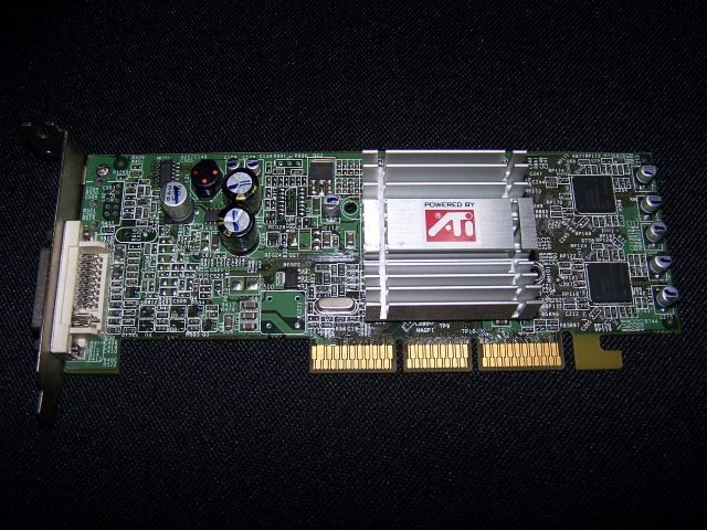 Radeon 9200 64MB DDR LP DVI-I-001