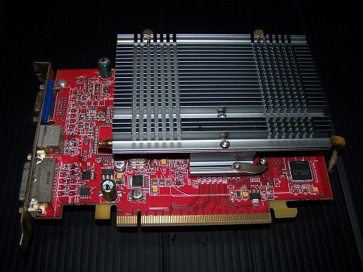 ATI Radeon X700Pro（256MB）