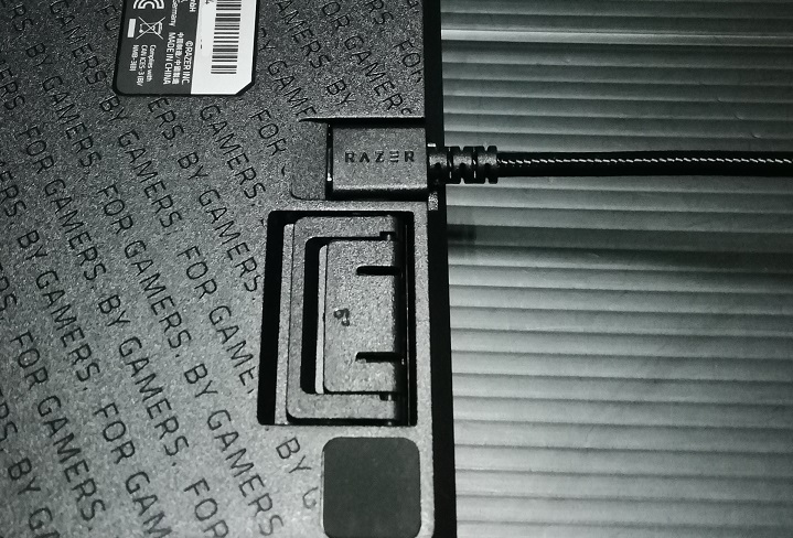 Razer Huntsman Mini JP 小型 ゲーミングキーボード（Type C接続）