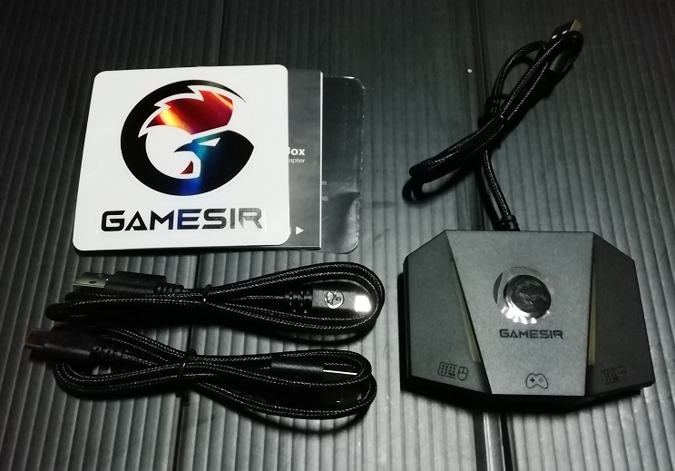 GameSir VX AimBox マウス・キーボード接続アダプター（本体と添付品）