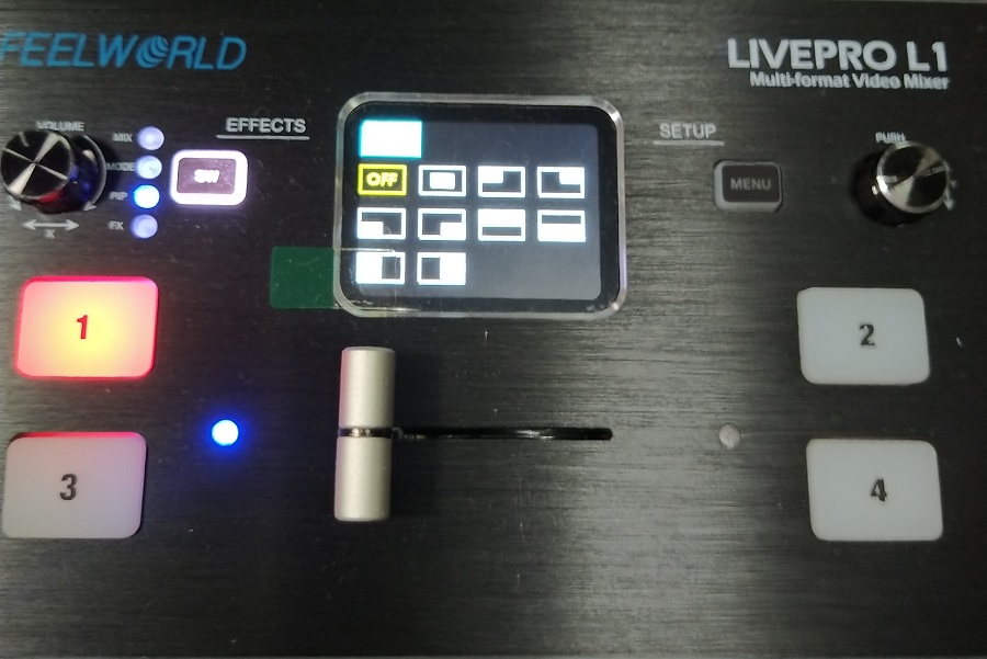 Feelworld LIVEPRO L1 ライブ放送ビデオスイッチャー （PIP画面）