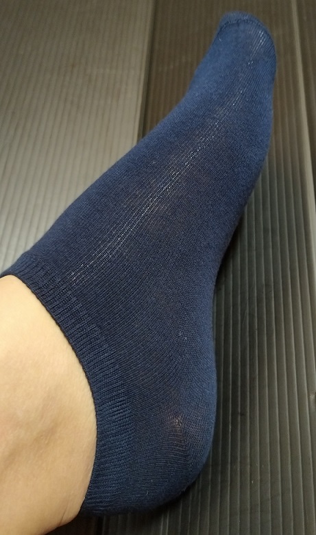 Ashuneru(アシュネル) 靴下 メンズショートソックス 抗菌防臭加工 25cm〜27.5cm 10足セット（履いた状態）