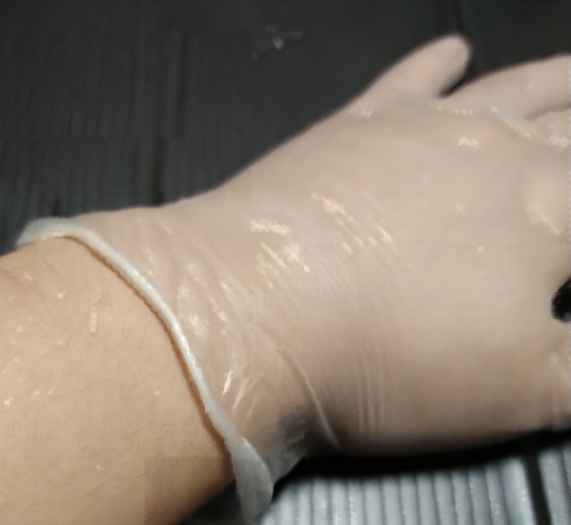 使い捨て手袋 ゴム手袋 PVC手袋 ビニール手袋 100ピース（手袋装着）
