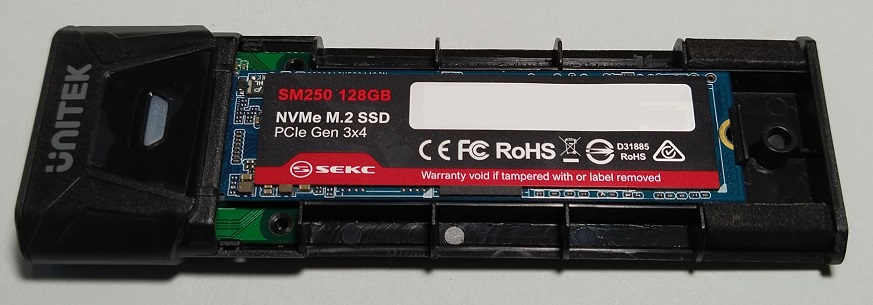 Unitek M.2 SSD ケース SATANVMe(PCIe) 対応 USB3.2 Gen2（SSD装着）