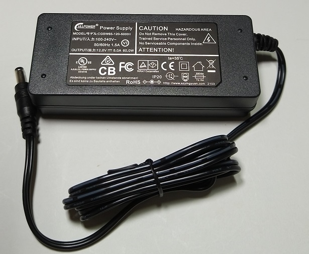 Plugable USB-C ハブ 7 ポート USB 3.0ハブ 60W（ACアダプター）