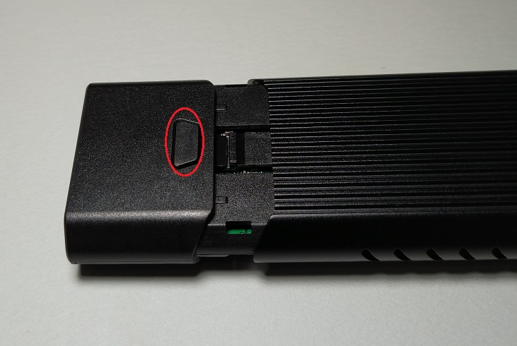 Unitek M.2 SSD ケース SATANVMe(PCIe) 対応 USB3.2 Gen2（ボタンスライド）