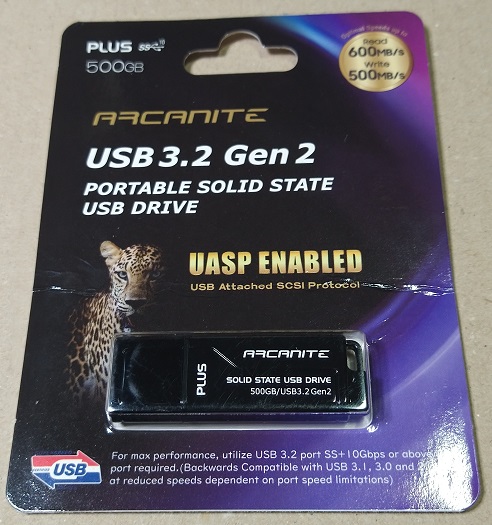 ARCANITE PLUS, 500GB 外付SSD (USBメモリ) USB 3.2 Gen2（パッケージ）