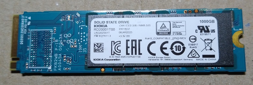 キオクシア(KIOXIA) 内蔵 SSD 1TB NVMe（裏面）