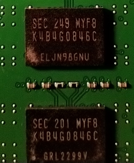 サムスン(Samsung) ノートPCメモリ PC3L-12800S 1Rx8 DDR3L-1600 4GB（チップロット）