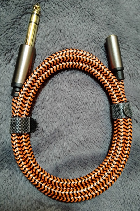 14〜3.5 mmヘッドフォンアダプター 1M