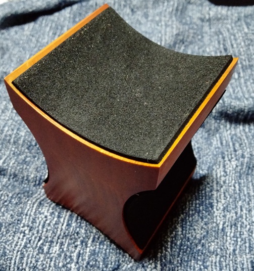 LOYELEY ネックサポート 木製ピロー 2使用高さ