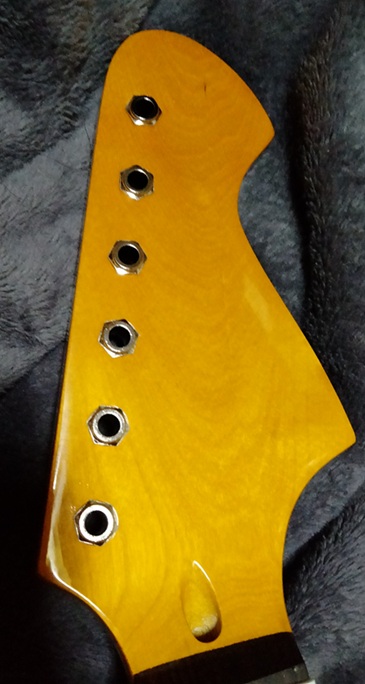 Musiclily Ultraブラス製六角頭コンバージョンブッシュ-装着