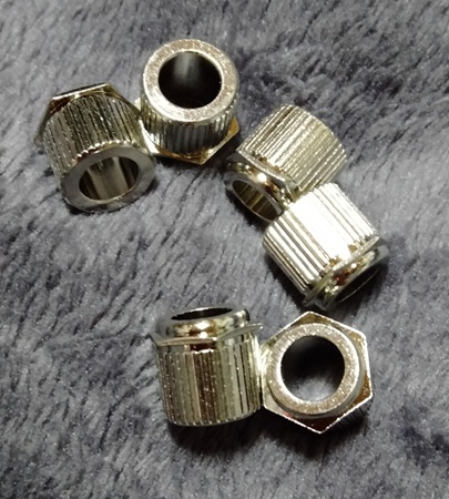 Musiclily Ultraブラス製六角頭コンバージョンブッシュ-本体